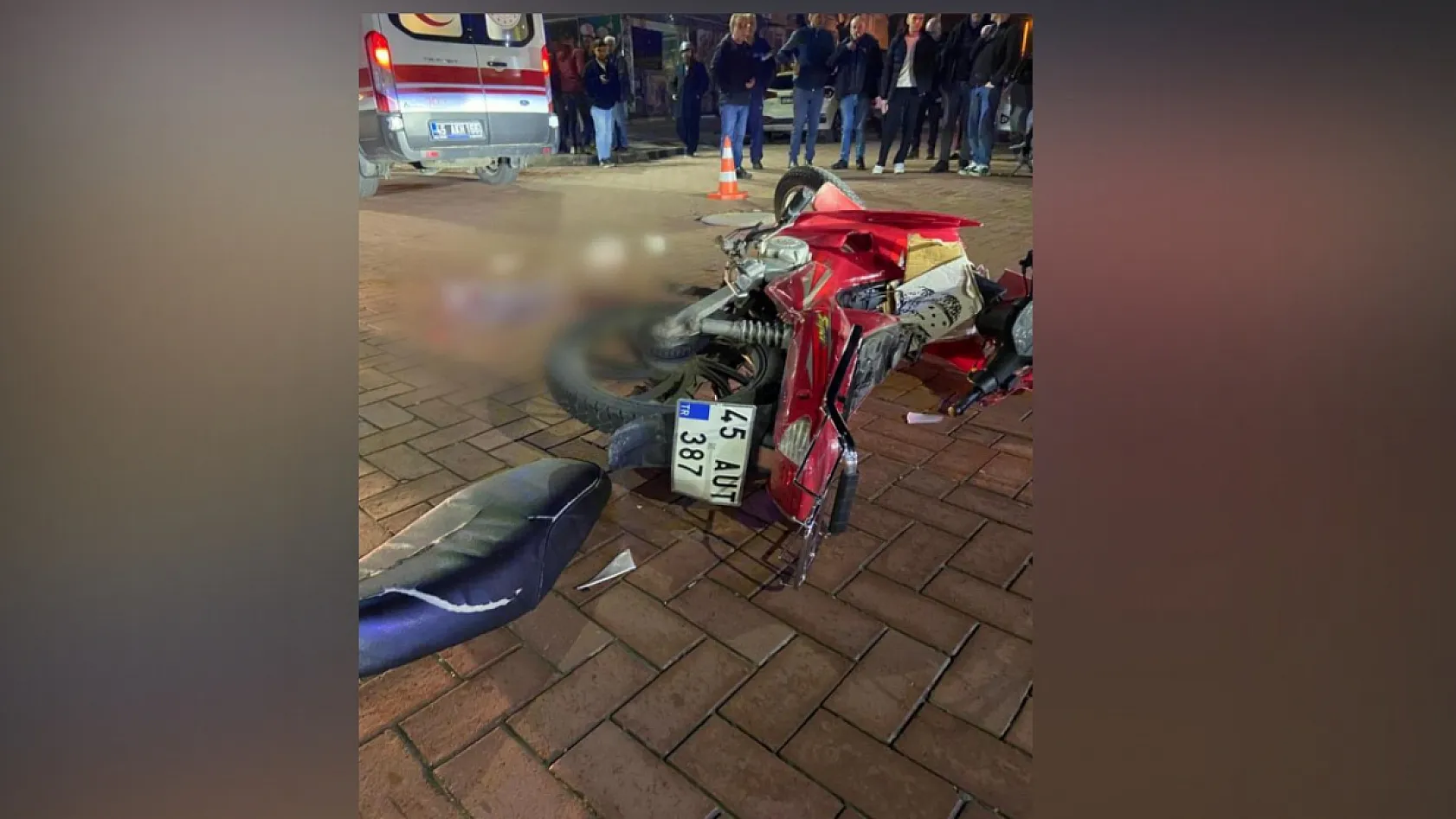 Manisa'da feci kaza: Motosiklet sürücüsü hayatını kaybetti