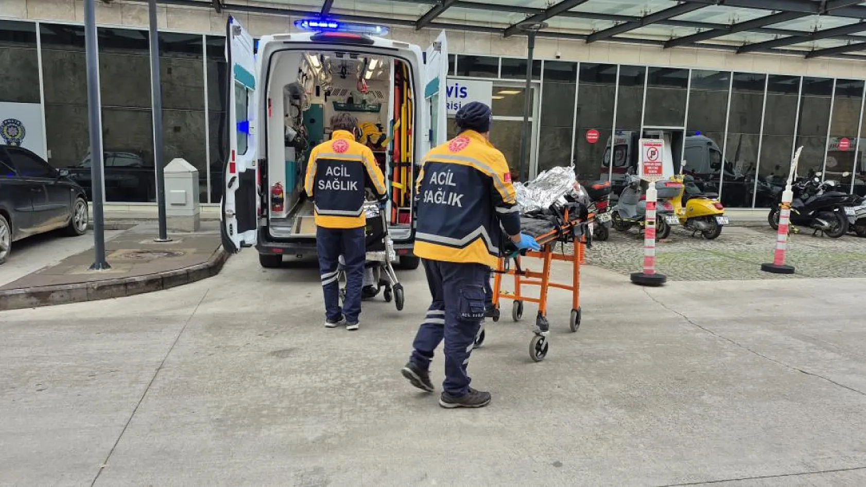 Muğla Bodrum'da Lastik Bot Battı: 11 Göçmen Hayatını Kaybetti