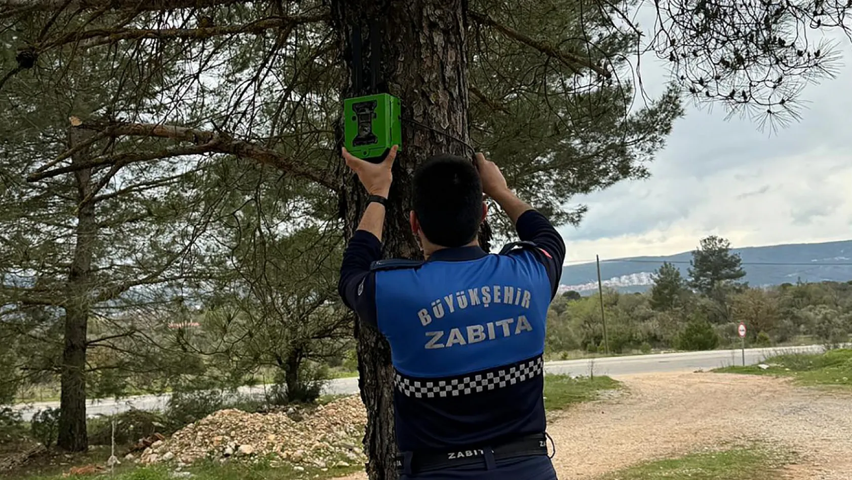 Muğla'da kaçak döküm yapanlar fotokapandan kaçamadı