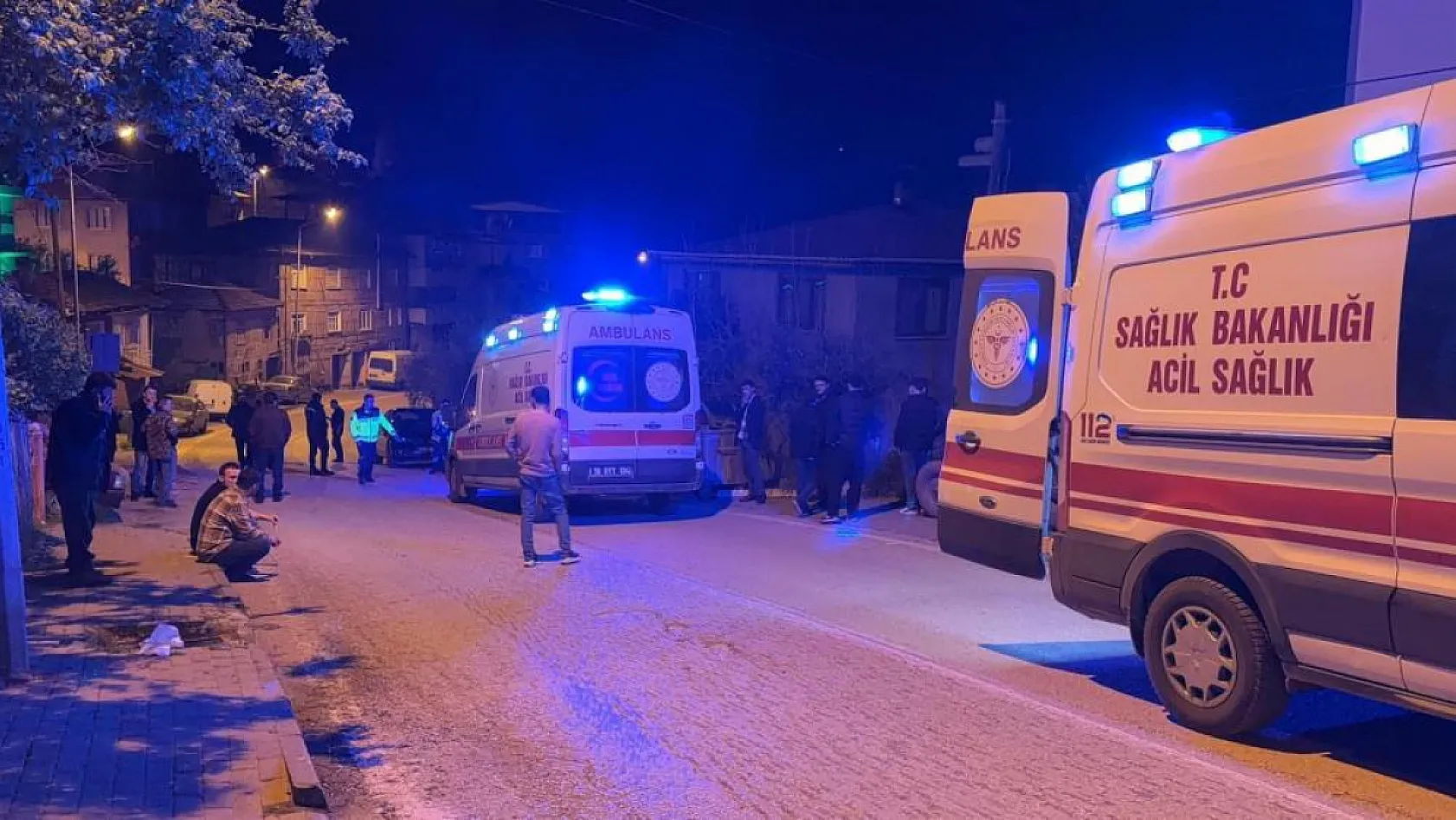 Kahvehanede Silahlı Kavga: 2 kişi hayatını kaybetti