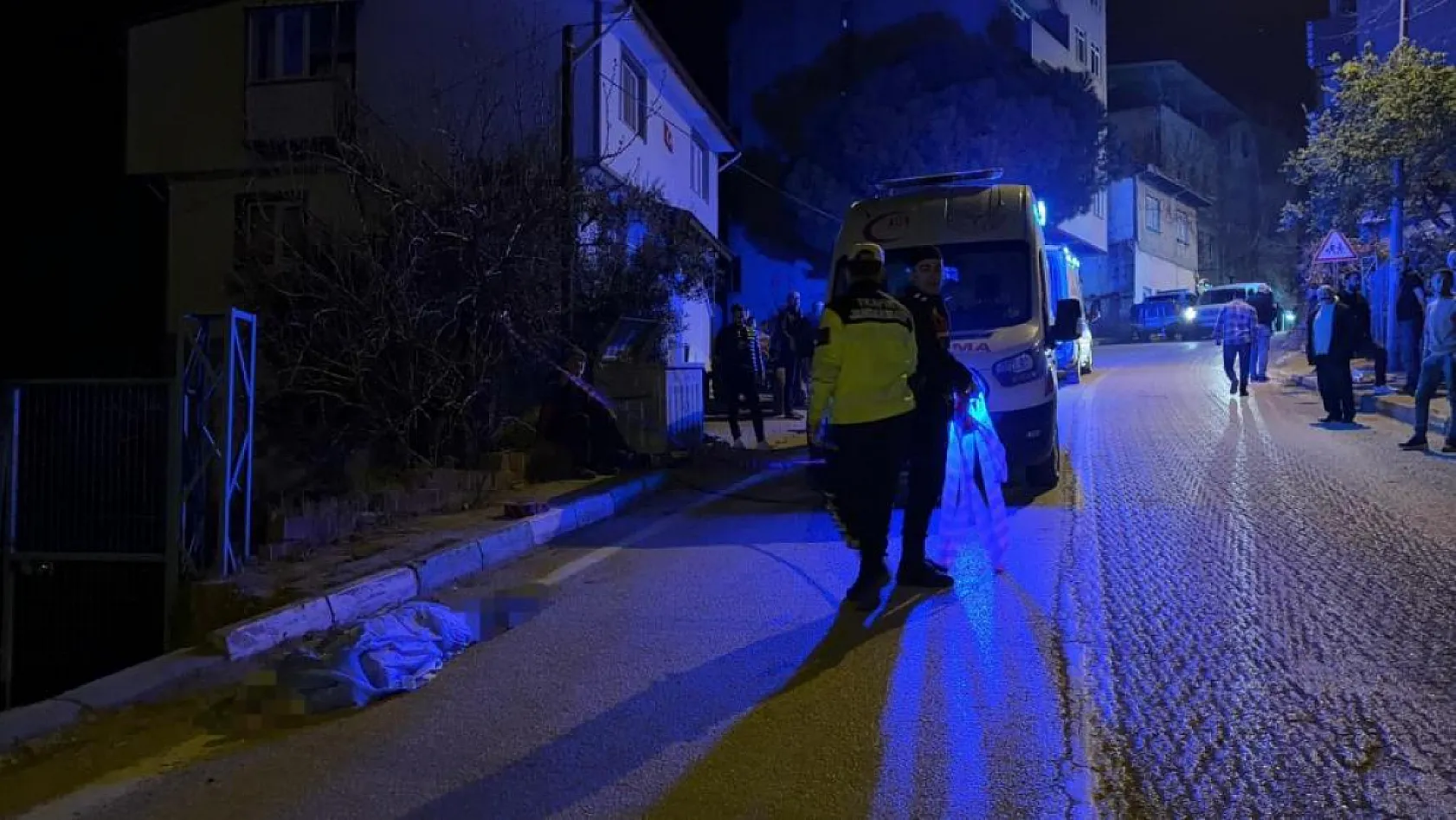 Kahvehanede Silahlı Kavga: 2 kişi hayatını kaybetti