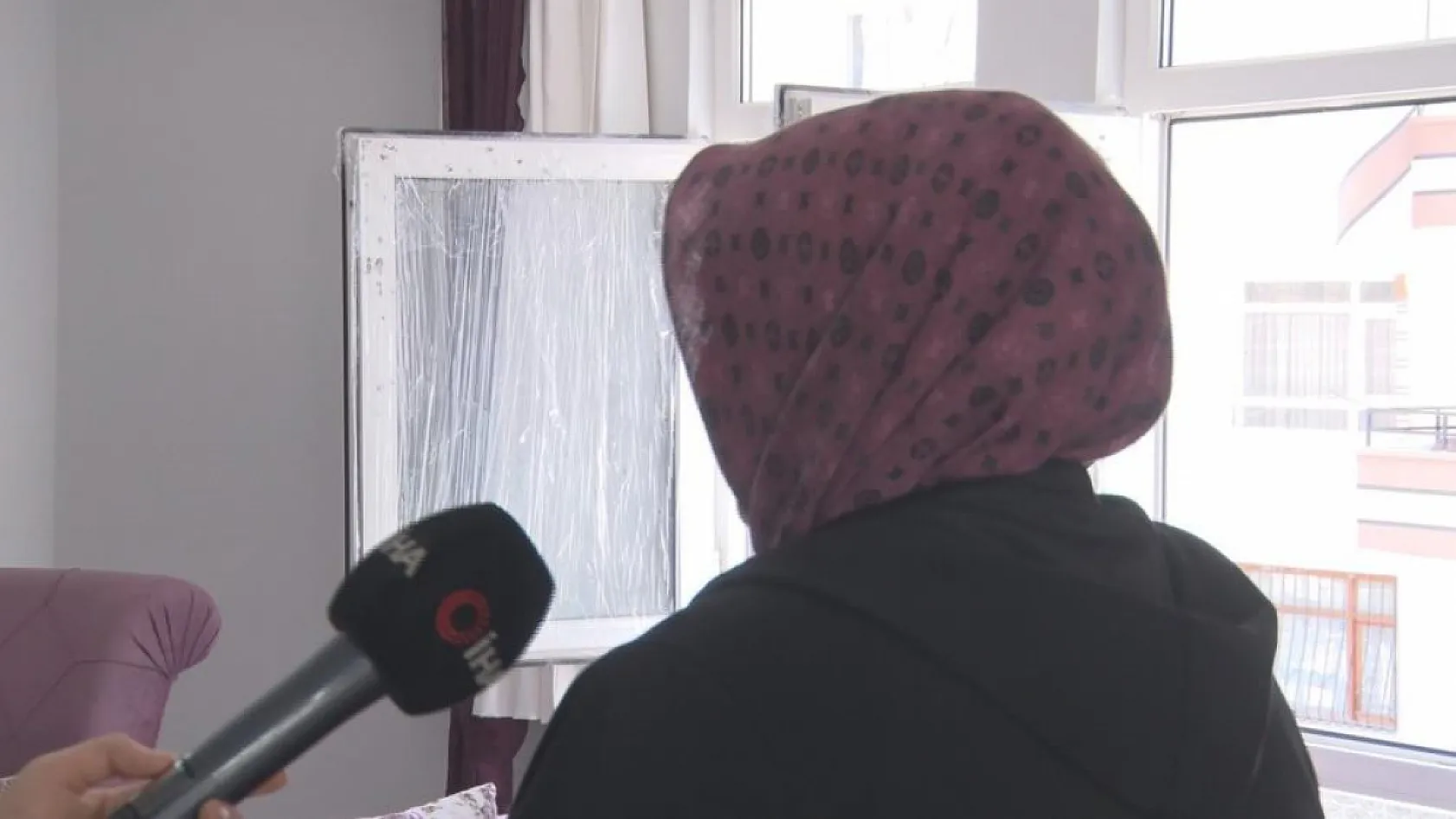 Boşanma aşamasındaki eşi tarafından evi kurşunlandı, aracı yakıldı
