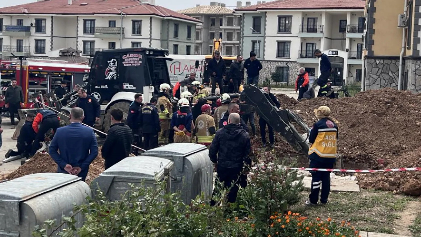 Manisa'da Göçük Faciası: İşçinin Cansız Bedenine Ulaşıldı