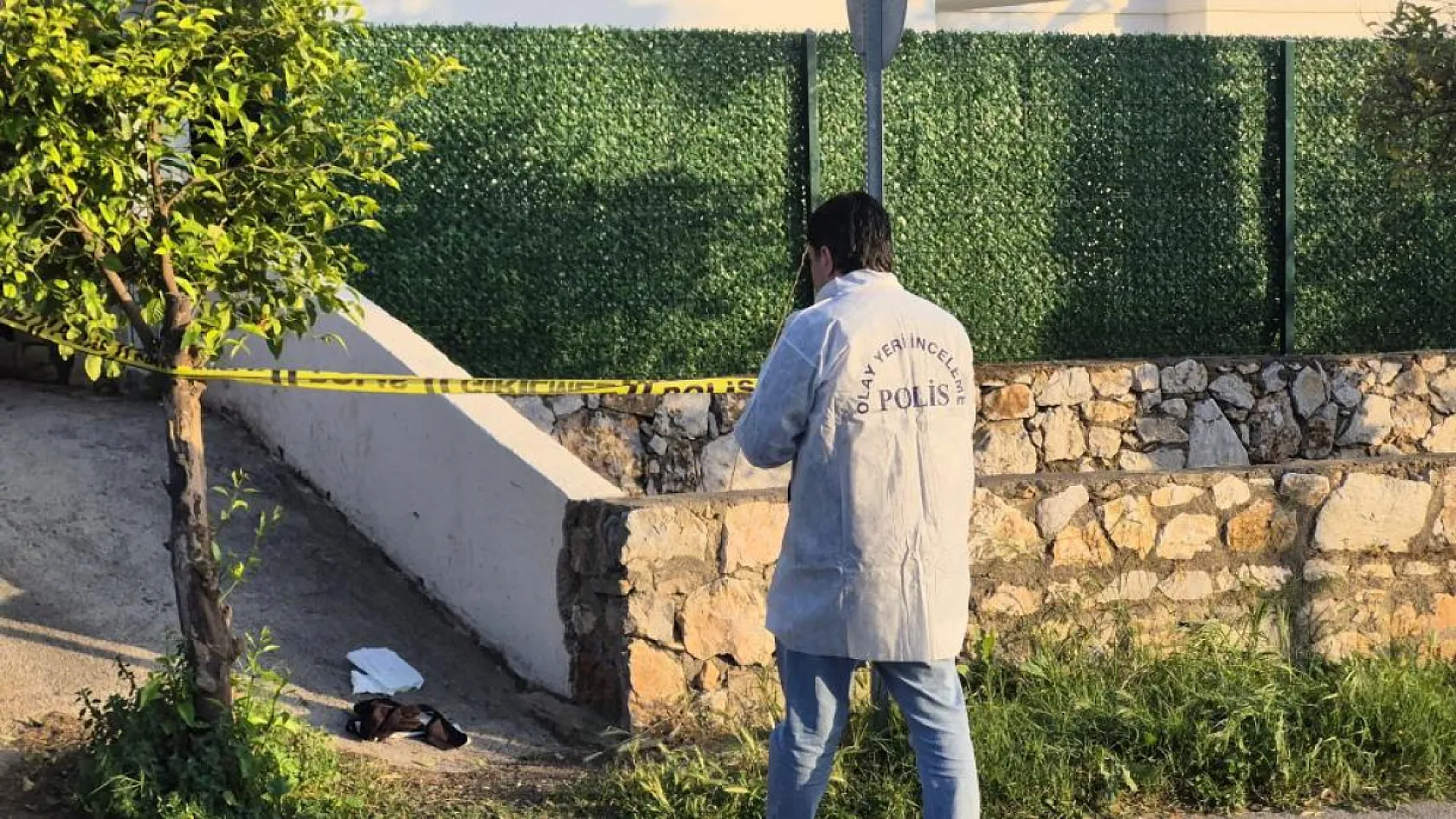 Bodrum'da işten dönen kadına bahçede bıçaklı saldırı