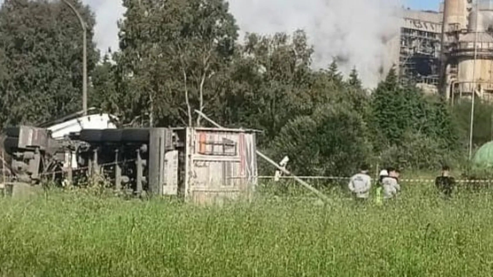 Yatağan-Milas Karayolu'nda Kömür Yüklü Kamyon Devrildi: 1 Yaralı