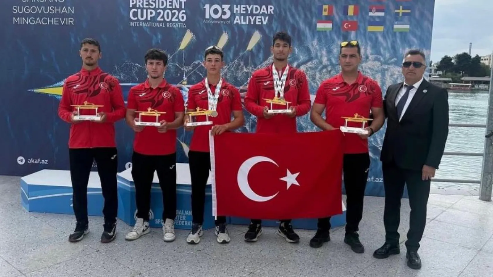 Köyceğizli Kanocu Yıldırım, Azerbaycan'dan 3 Madalya İle Döndü