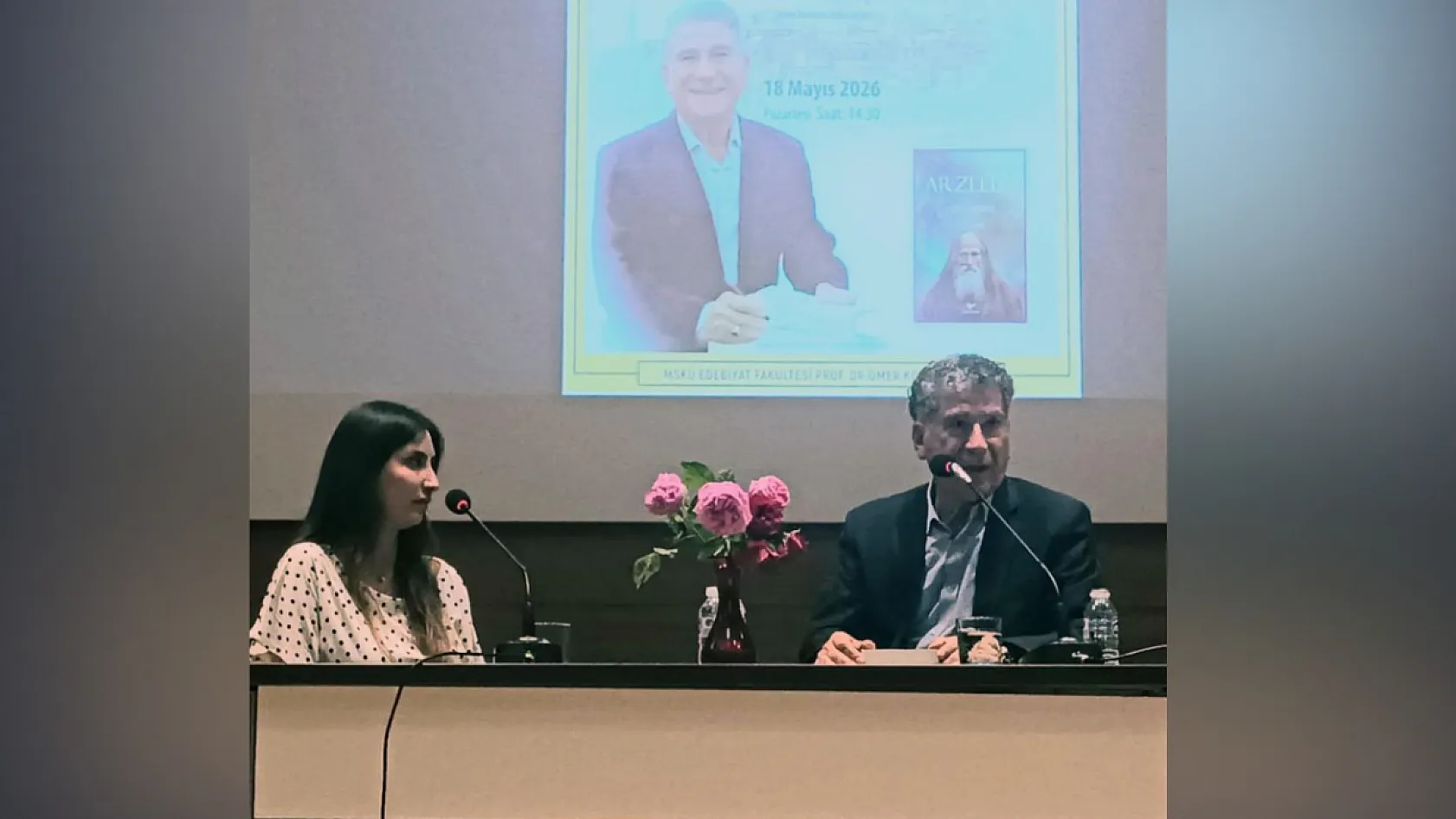 Muğla Sıtkı Koçman Üniversitesinde yazar-okur buluşması