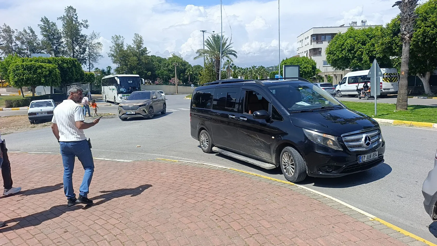Taksicilerin korsan taşımacılık iddiası turistin ifadesine takıldı