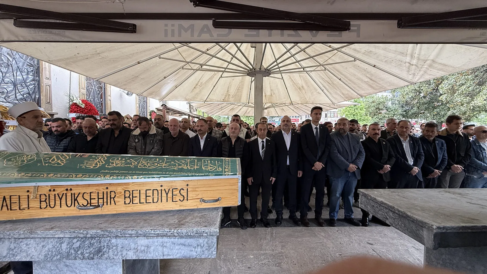 Ortağını öldürmüştü, 3 sene önce de kız arkadaşını yaralamış