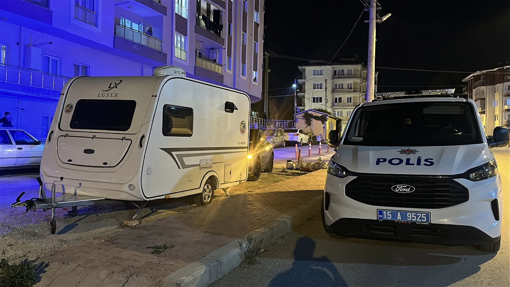 Yalnız yaşayan adam evinde ölü bulundu