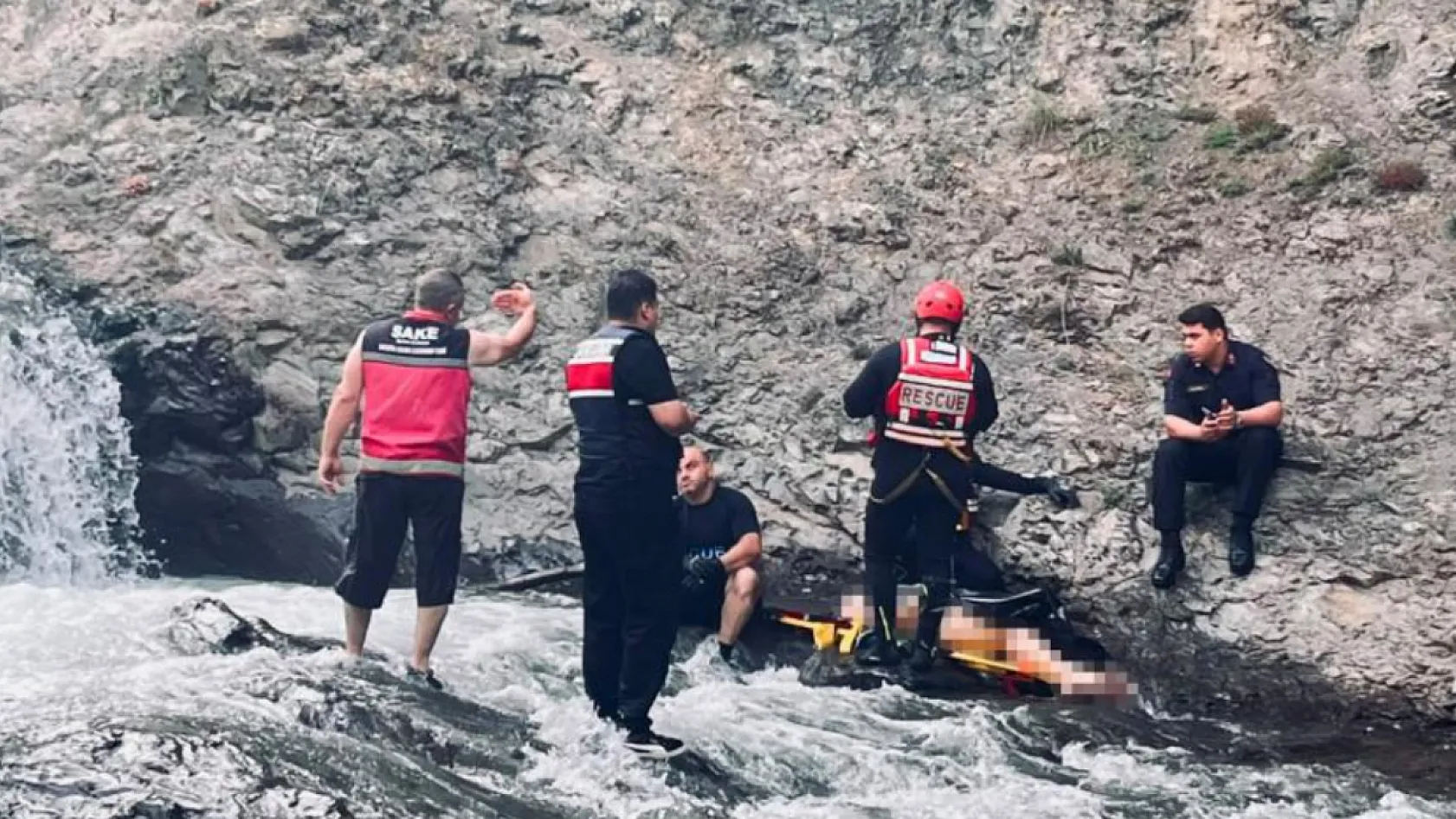 Derede Akıntıya Kapılan 20 Yaşındaki Genç Ölü Bulundu