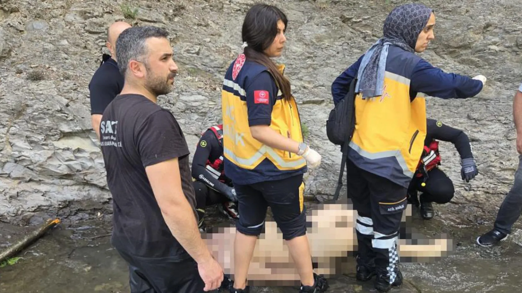 Derede Akıntıya Kapılan 20 Yaşındaki Genç Ölü Bulundu