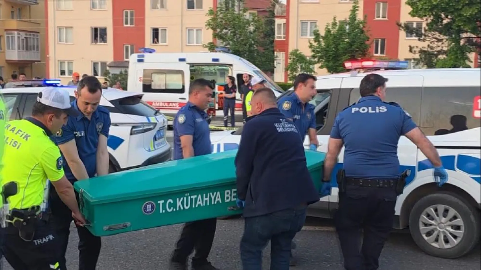 Kontrolden Çıkan Otomobil Kazaya Neden Oldu: 17 Yaşındaki Genç Hayatını Kaybetti