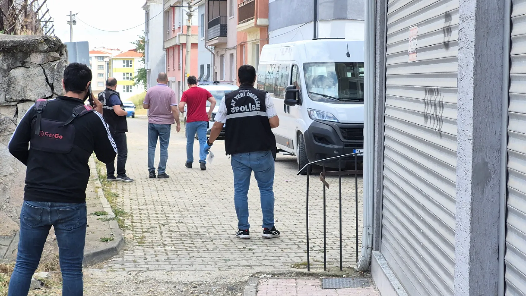 17 yaşındaki çocuk, bir kişiyi pompalı tüfekle vurdu