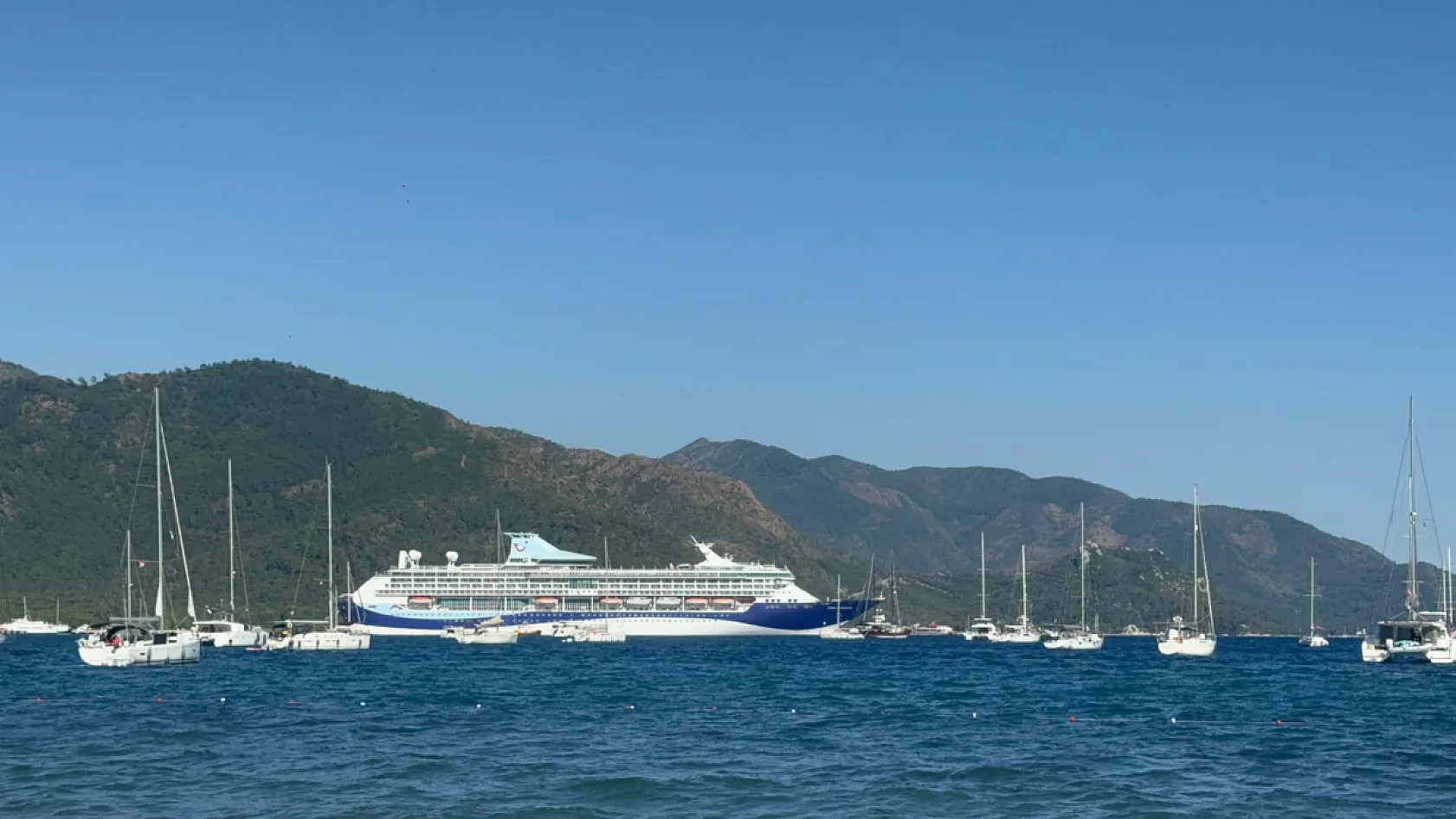 Marmaris'i bir haftada üç kruvaziyer ziyaret edecek