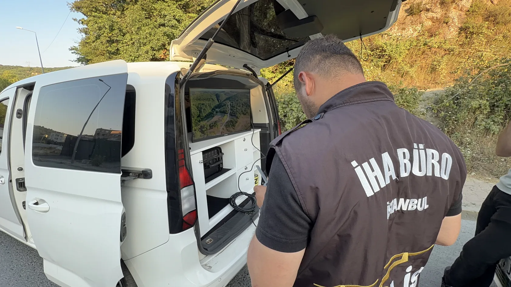 Dron destekli orman denetiminde ilginç diyalog: 'Benim oğlum da karakol komutanı'
