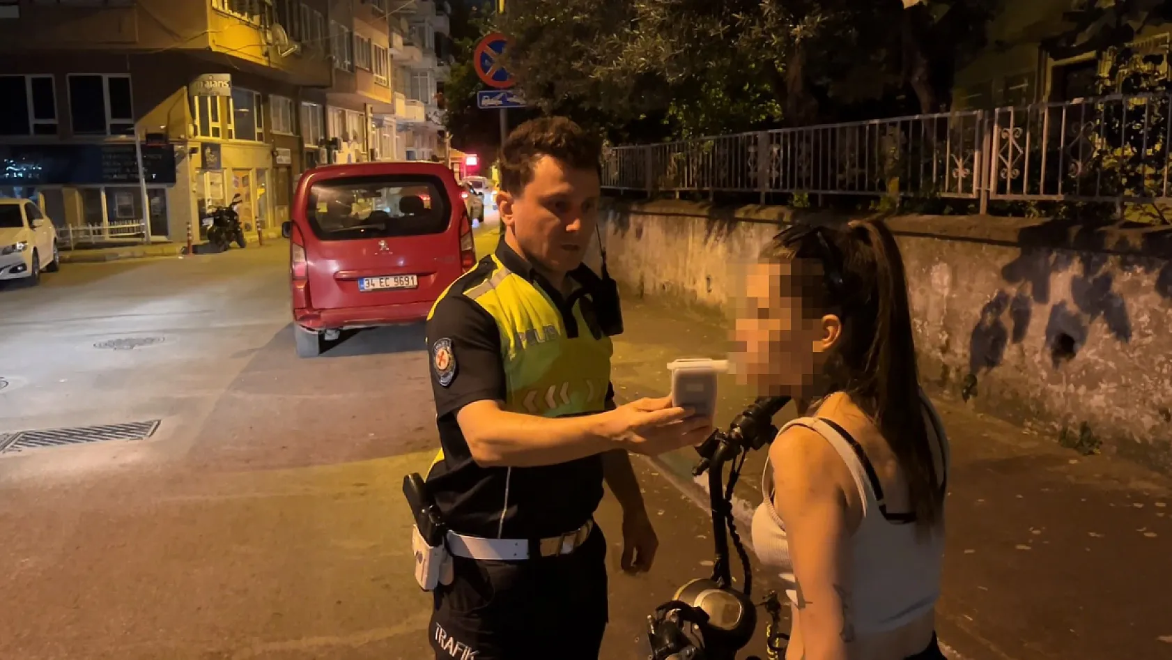 Elektrikli bisiklet sürücüsü alkollü çıktı, 'Eve gidiyordum' dedi
