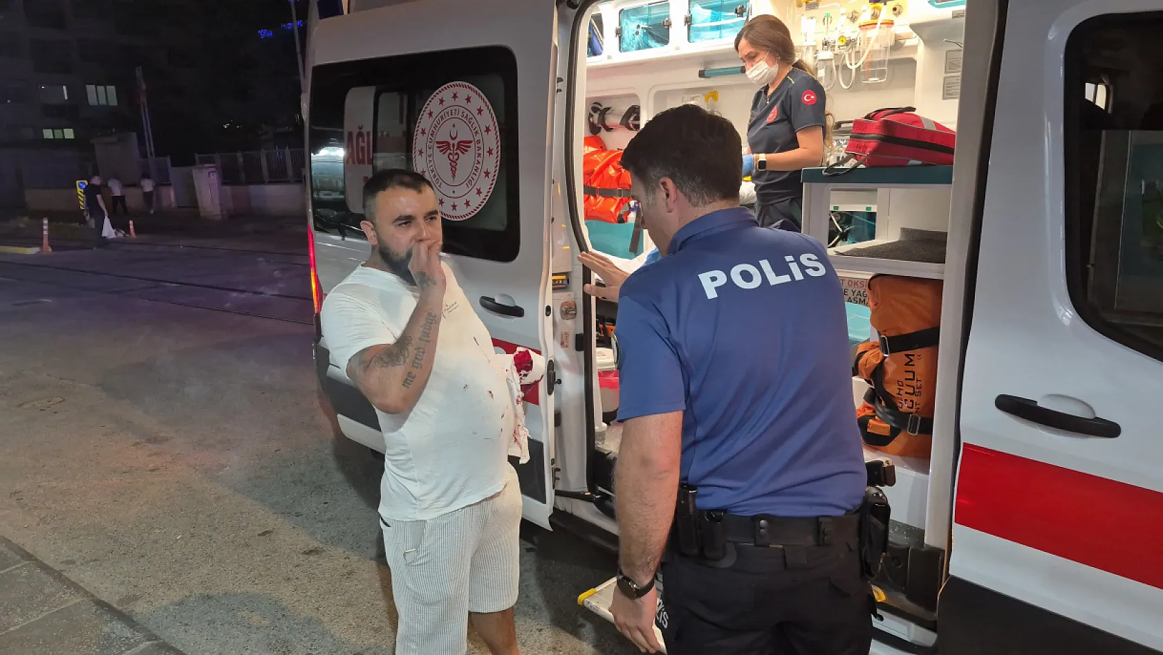 Bıçaklı kavgada yaralanan şahıs: 'Bana satırla vurmuşlar'
