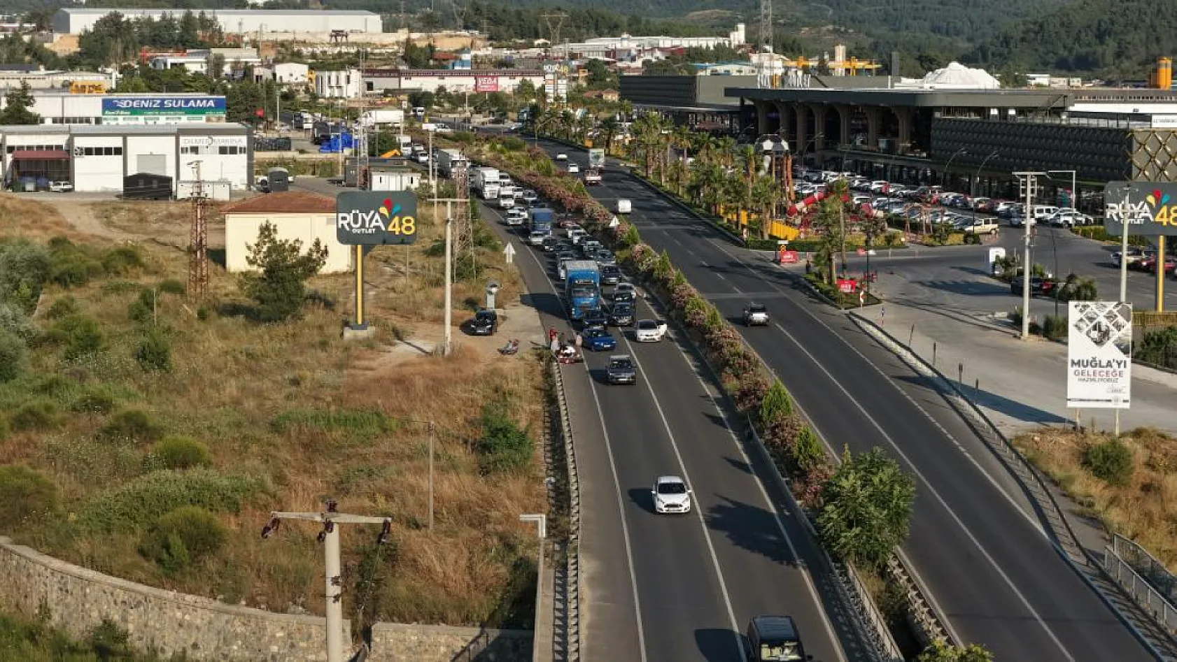 Muğla-Yatağan Karayolu'nda Motosiklet Kazası: 1 Yaralı
