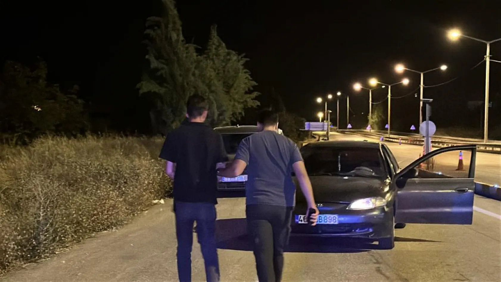 Çalıntı otomobille polisten kaçtı: 40 kilometrelik kovalamaca Burdur'da son buldu