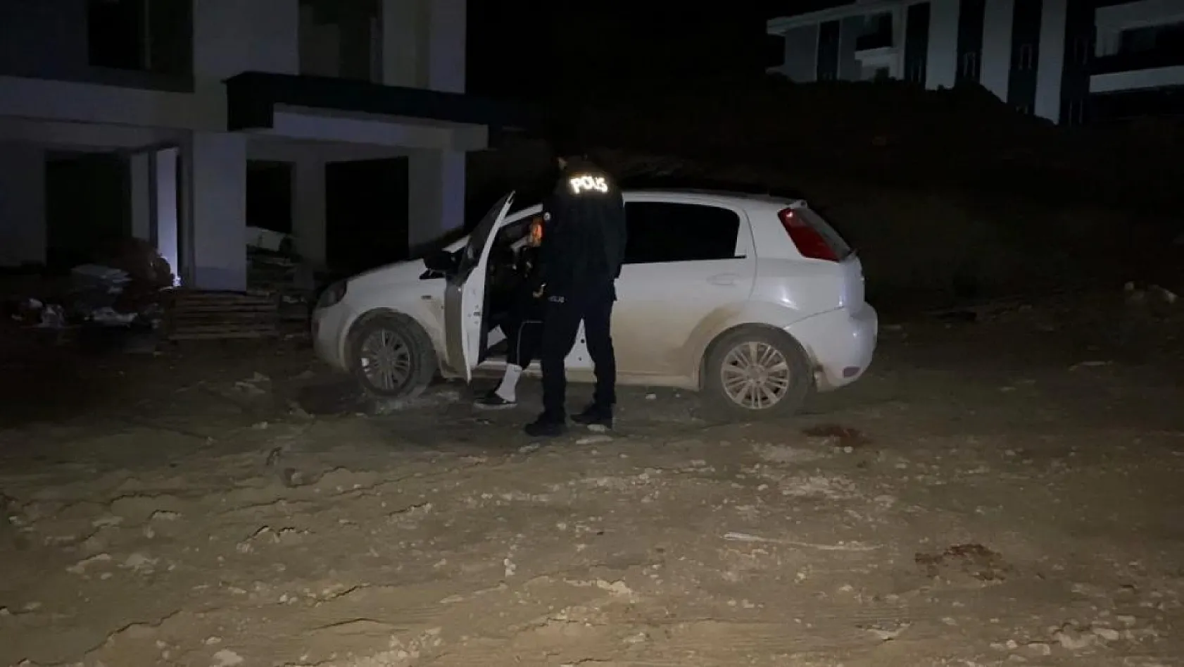 Nefes kesen kovalamaca...'Bu arabayı cinler mi sürüyor?'
