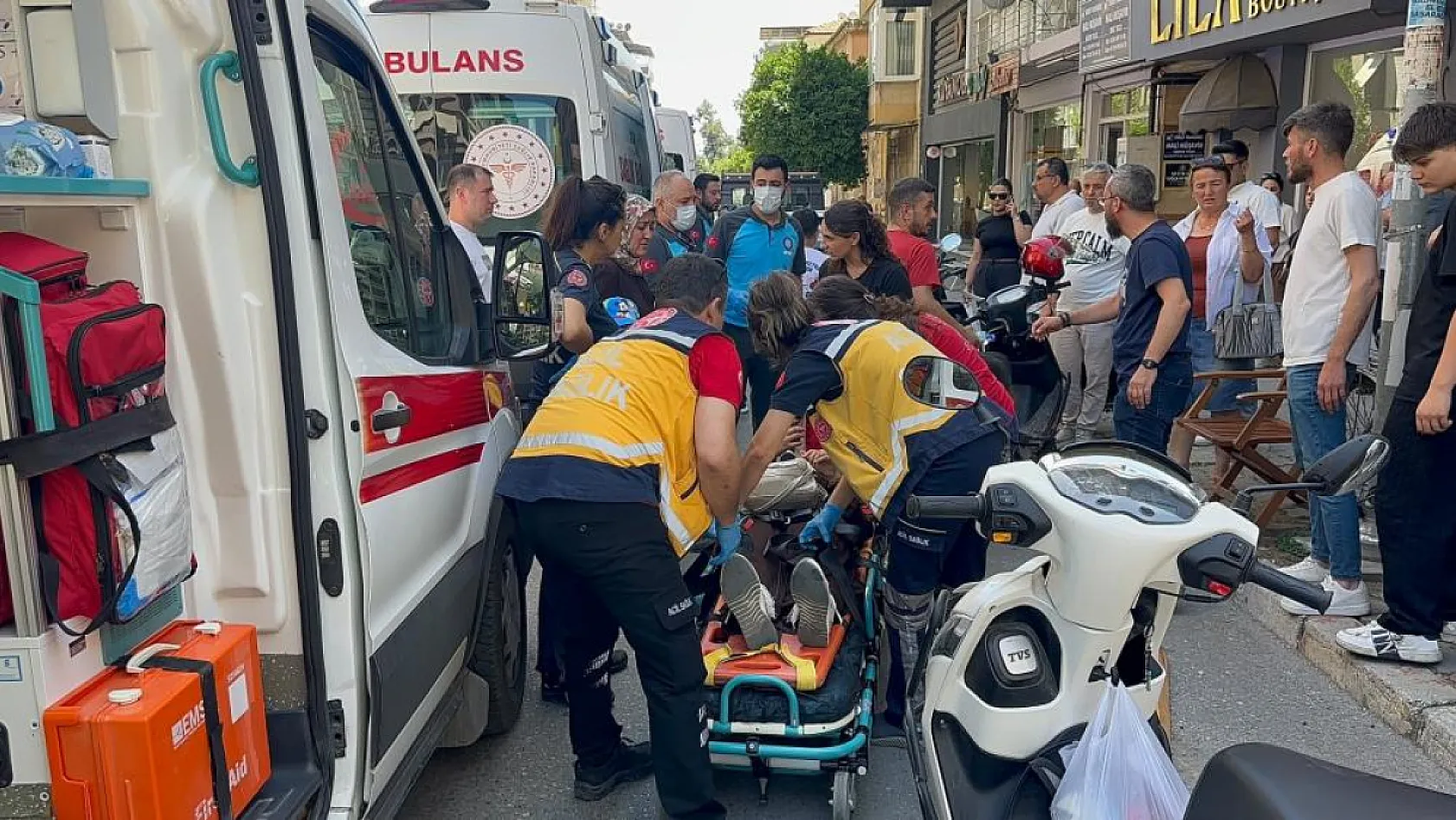 Aydın'da yaya geçidinde korkutan kaza: 5 yaralı