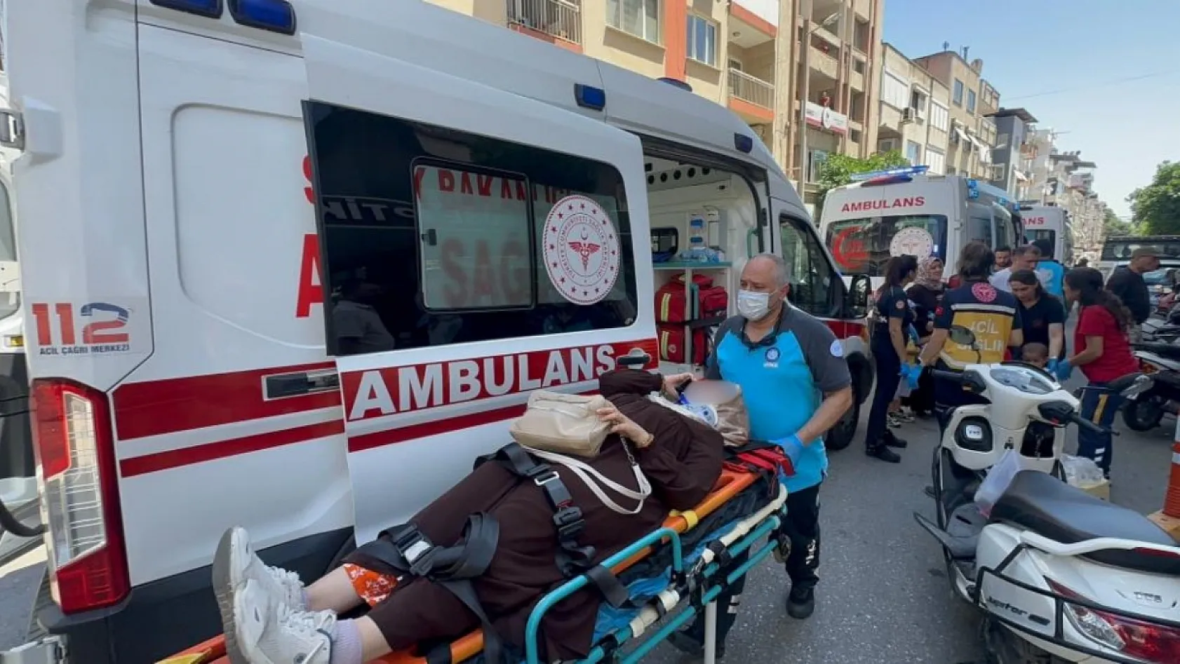 Aydın'da yaya geçidinde korkutan kaza: 5 yaralı