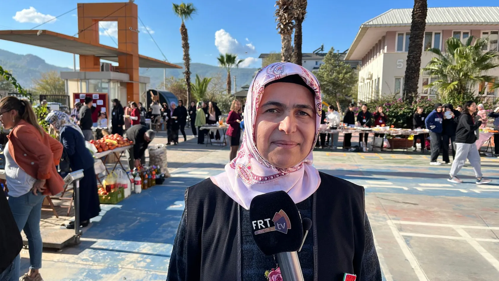 Fethiye'de Öğrenciler Yararına Kermes