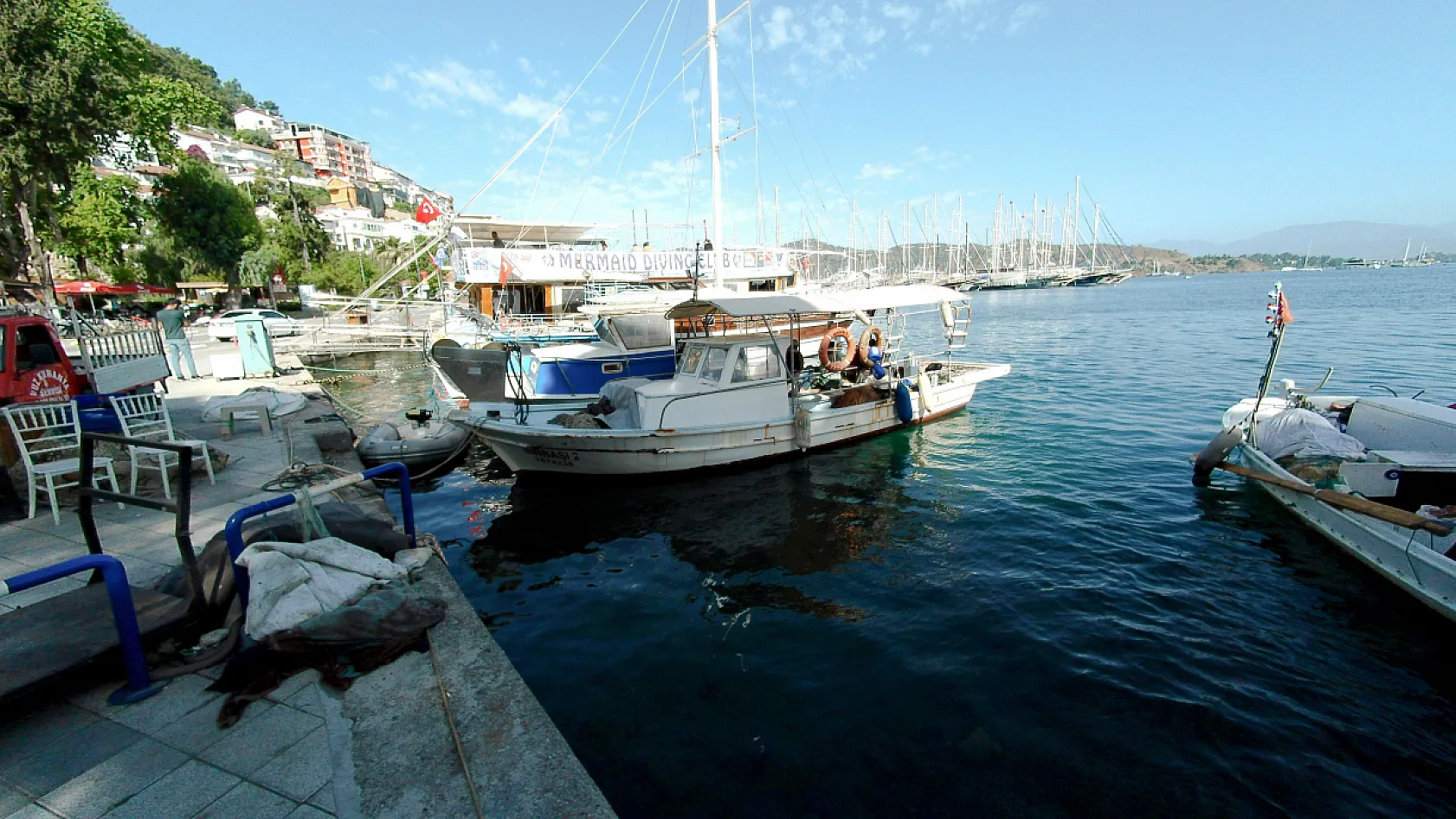 Fethiye'de Tekne Balıkçılarının Zorlu Mesaisi