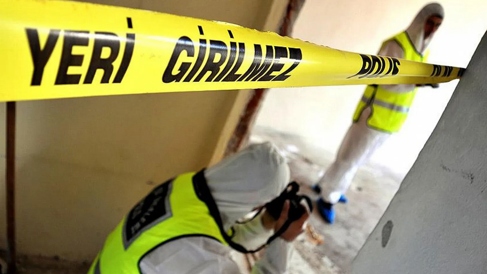 Av tüfeği ile şakalaşırken vurulan genç öldü