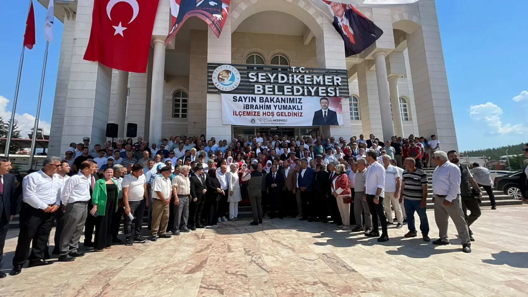 Bakan Yumaklı'dan Seydikemer'e 1.500 kişilik istihdam müjdesi