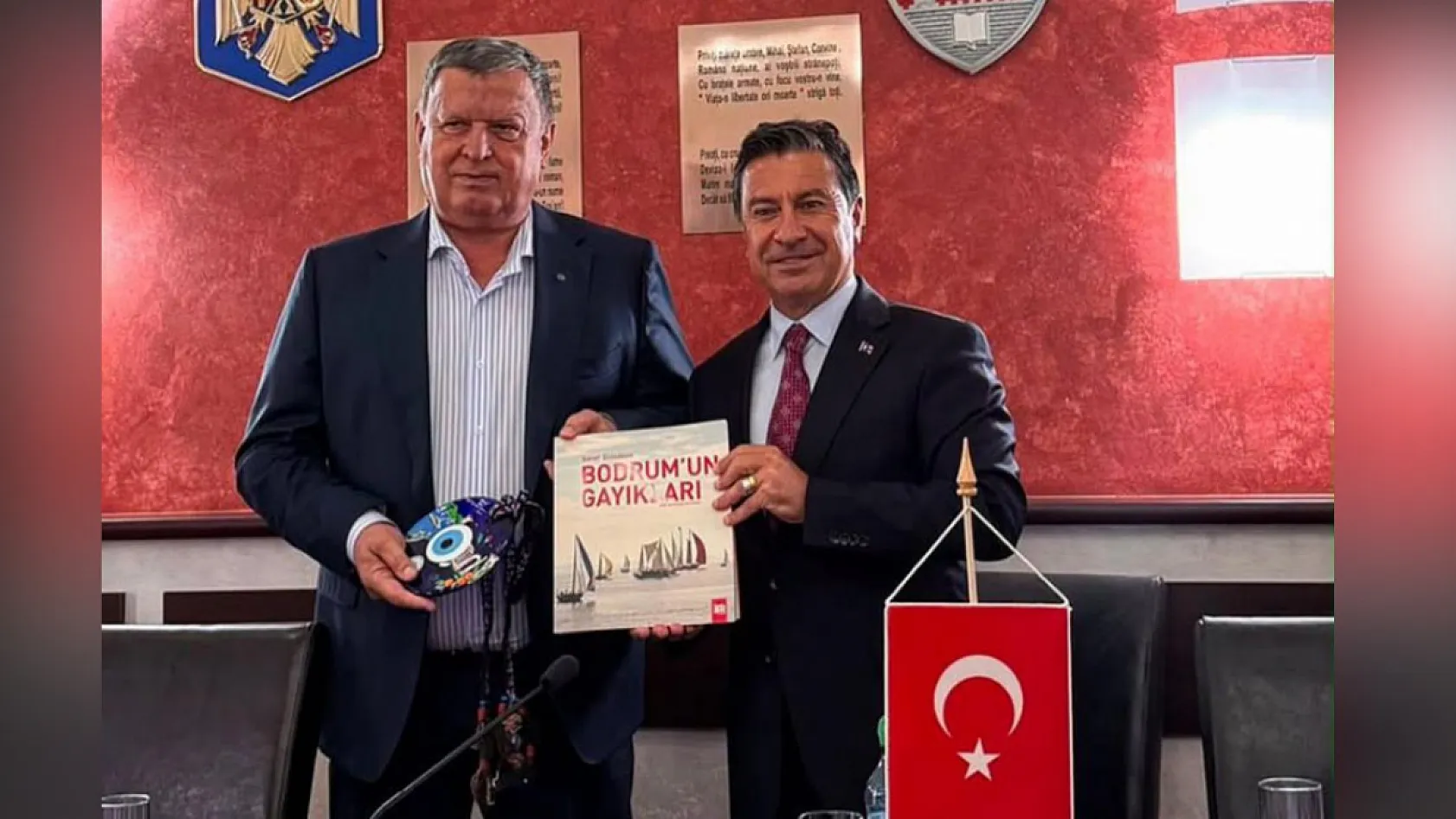 Başkan Aras, Romanya'da Kardeş Kent temaslarında bulundu