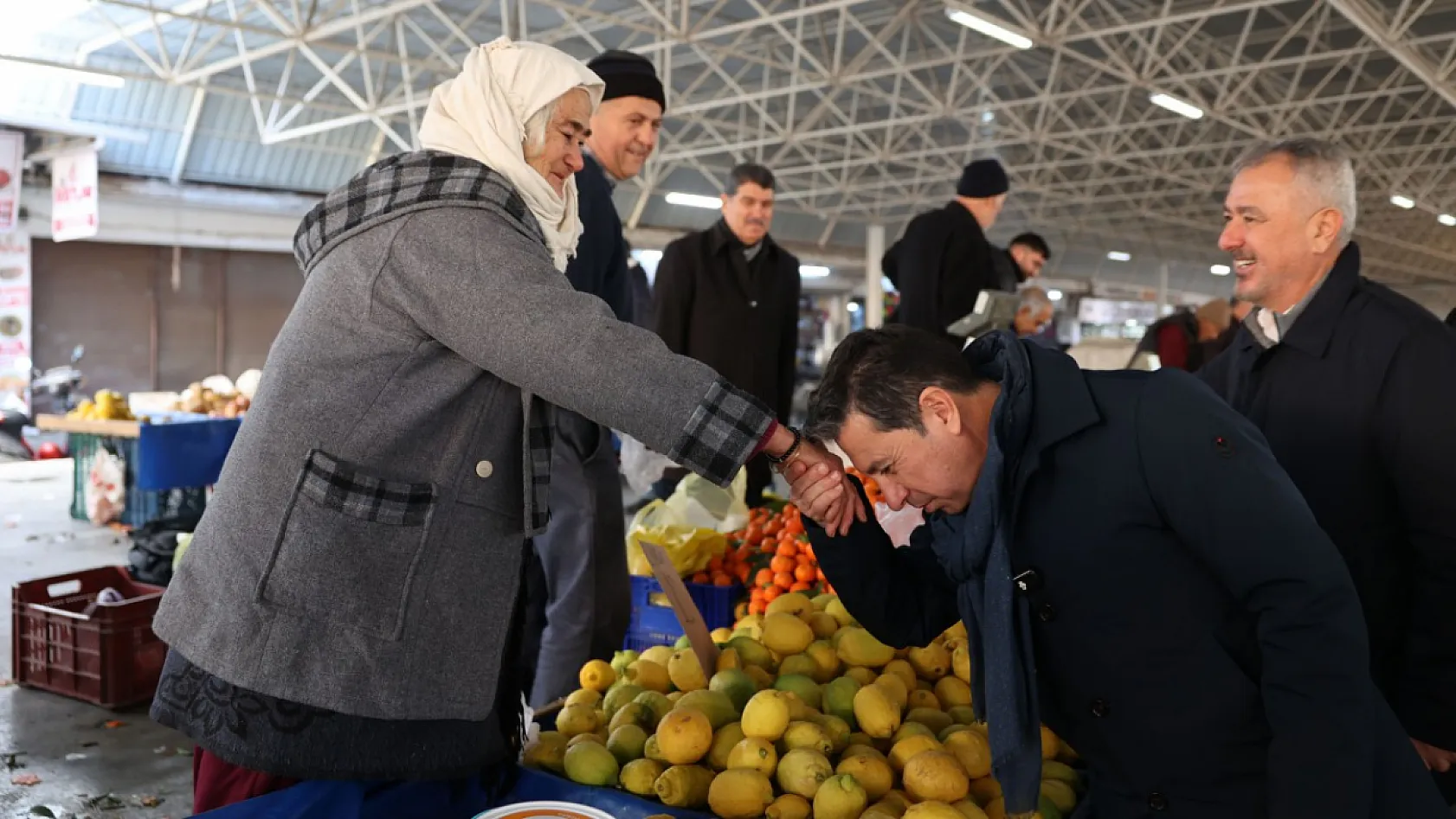 Başkan Aras'tan Anneler Günü Mesajı