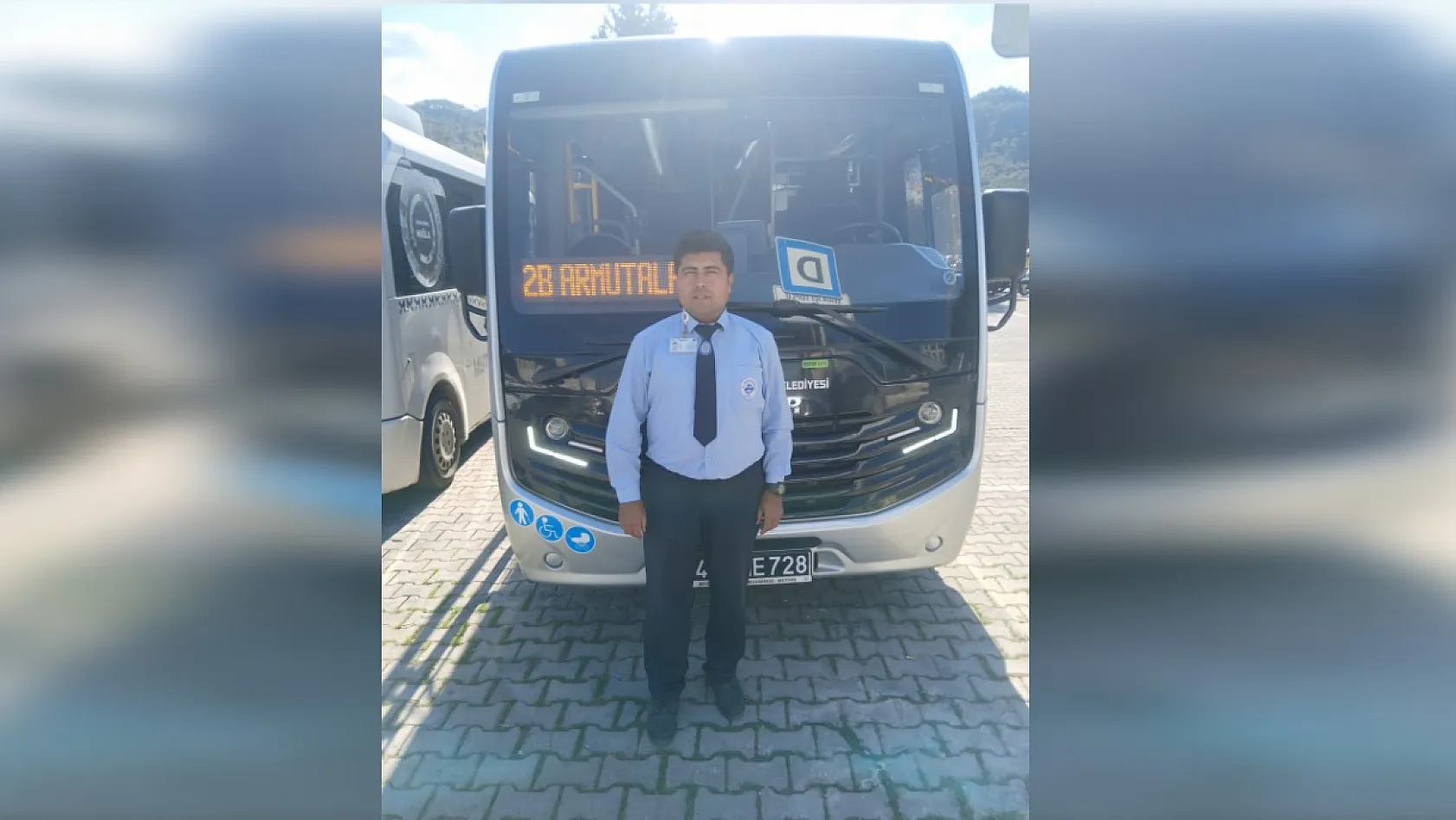 Başkan Aras'tan Hayat Kurtaran Şoföre Onur Belgesi