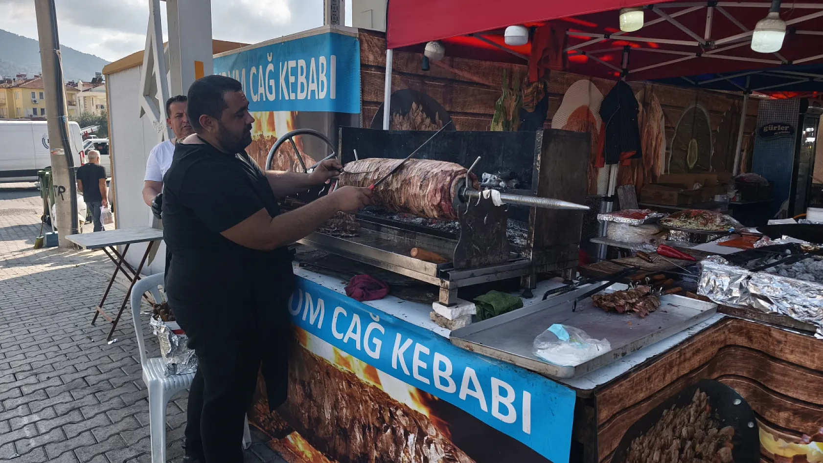 Kebapçı Muhsin Düzgün, 'Lezzetlerimizle Fethiye FETEX'teyiz'