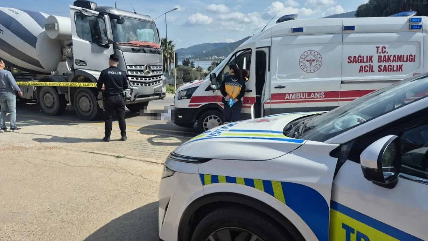 Bodrum'da beton mikserinin çarptığı yaya hayatını kaybetti