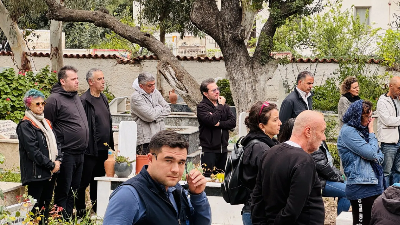 Bodrum'da hayatını kaybeden müzisyen Öcal toprağa verildi