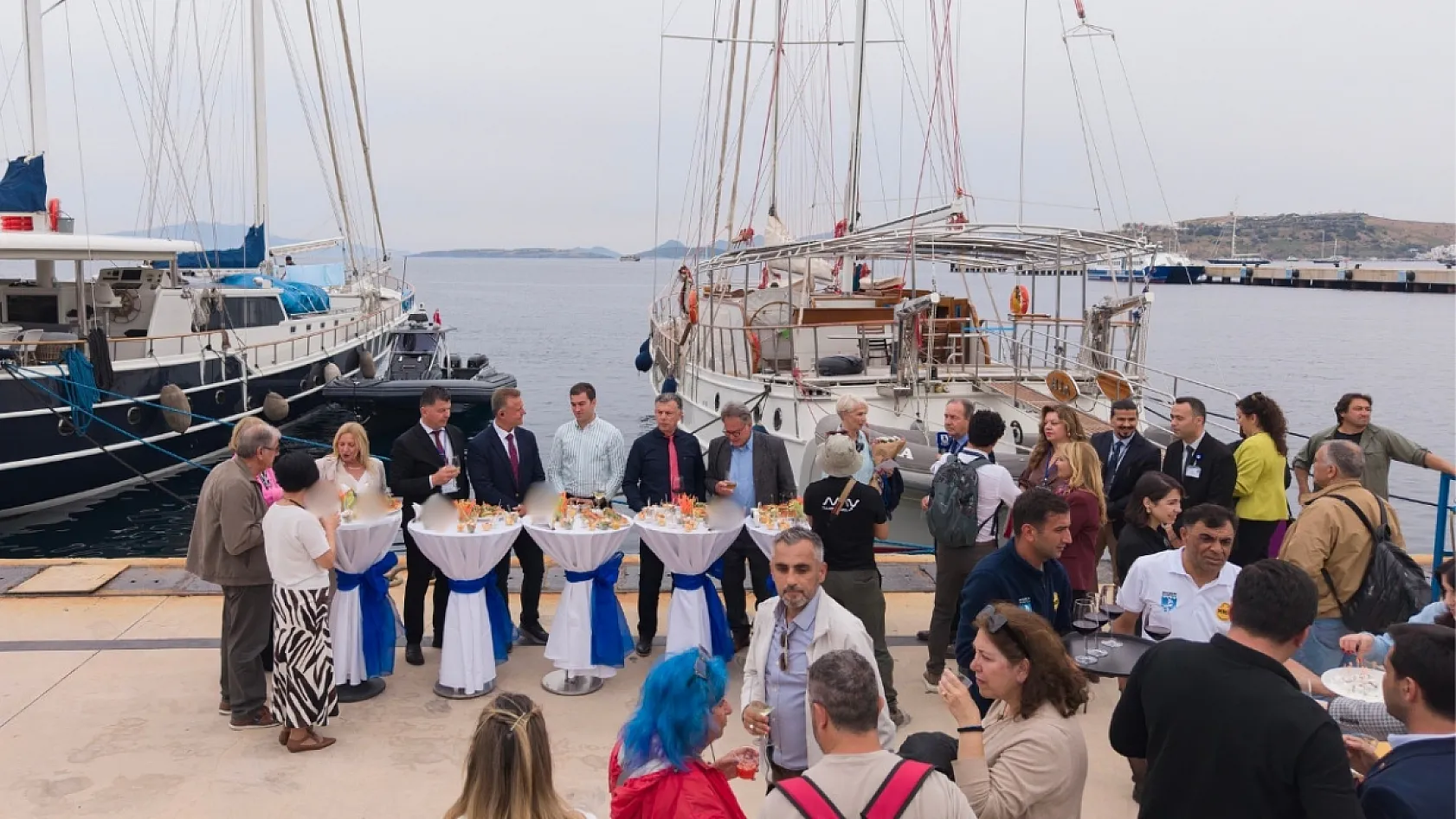 Bodrum'da İki Yaka Kültür Festivali'nde dostluk mesajları verildi
