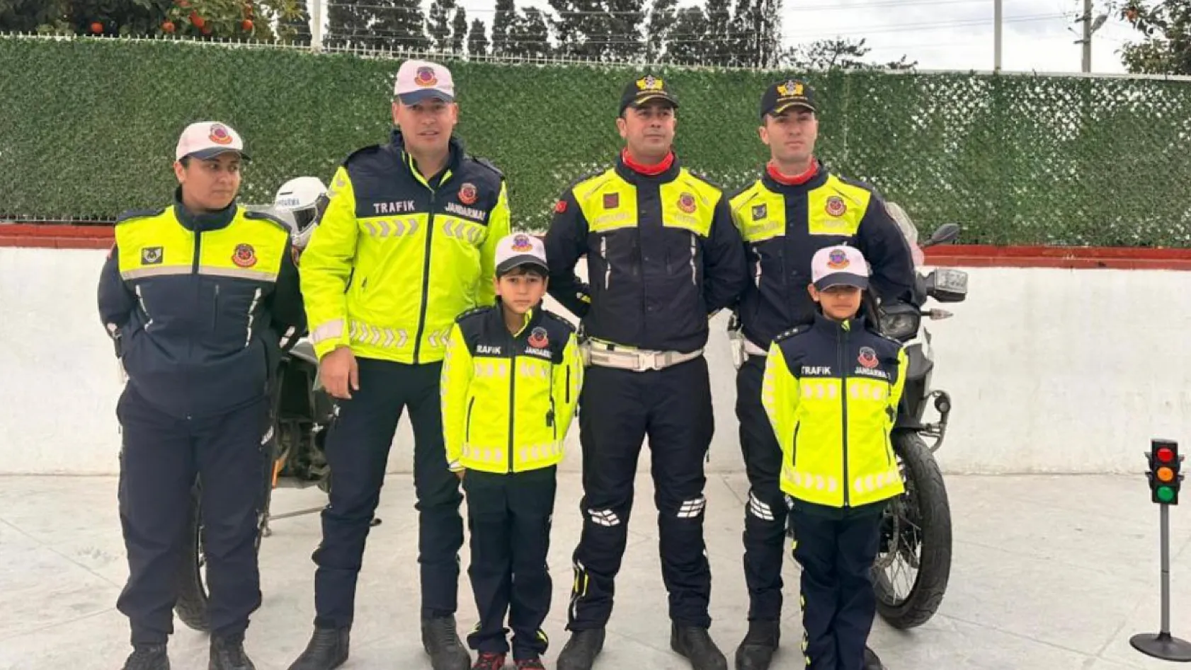 Bodrum'da öğrencilere uygulamalı trafik eğitimi