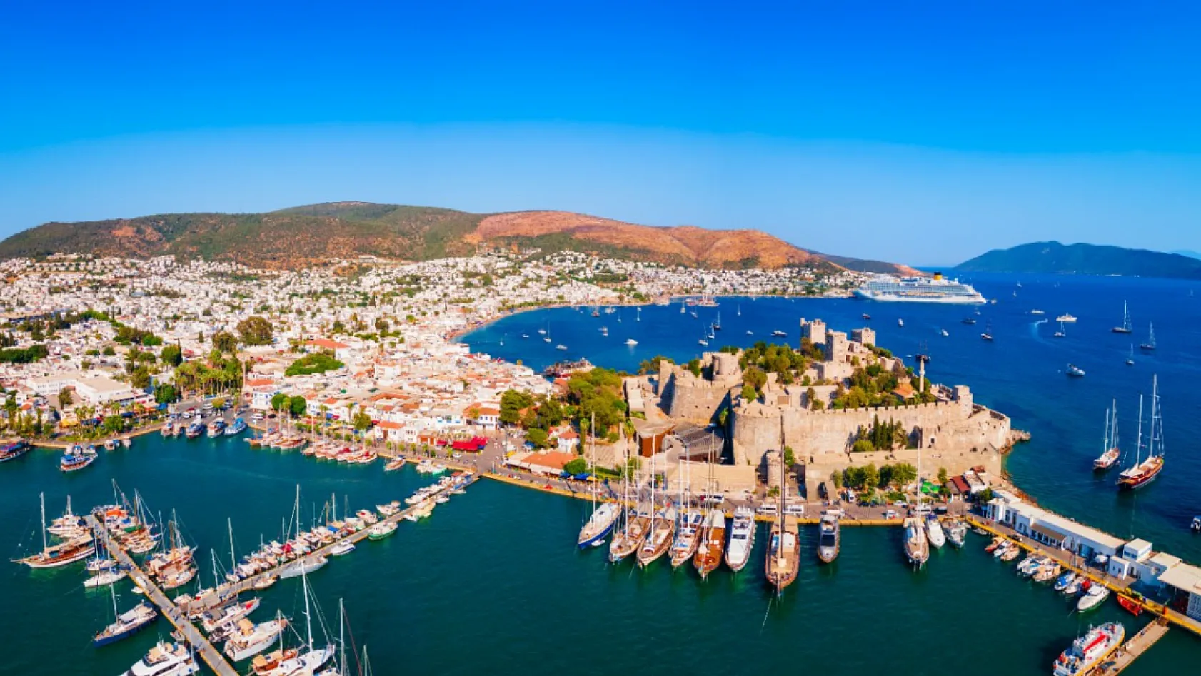 Bodrum Limanı Deniz Hudut Kapısı'nda 24 Saat Hizmet Dönemi Başladı
