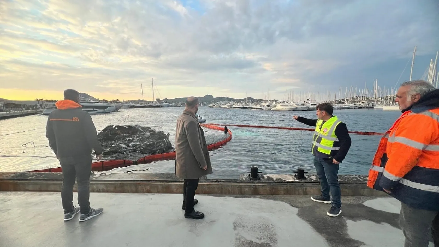Bodrum marinada temizlik çalışmaları başladı