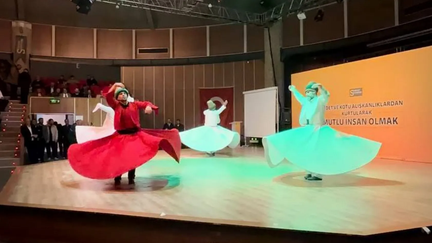 Bodrum'da 2026 Bağımsızlık Yılına Özel 'Mutlu İnsan Olmak' Konulu Panel Düzenlendi