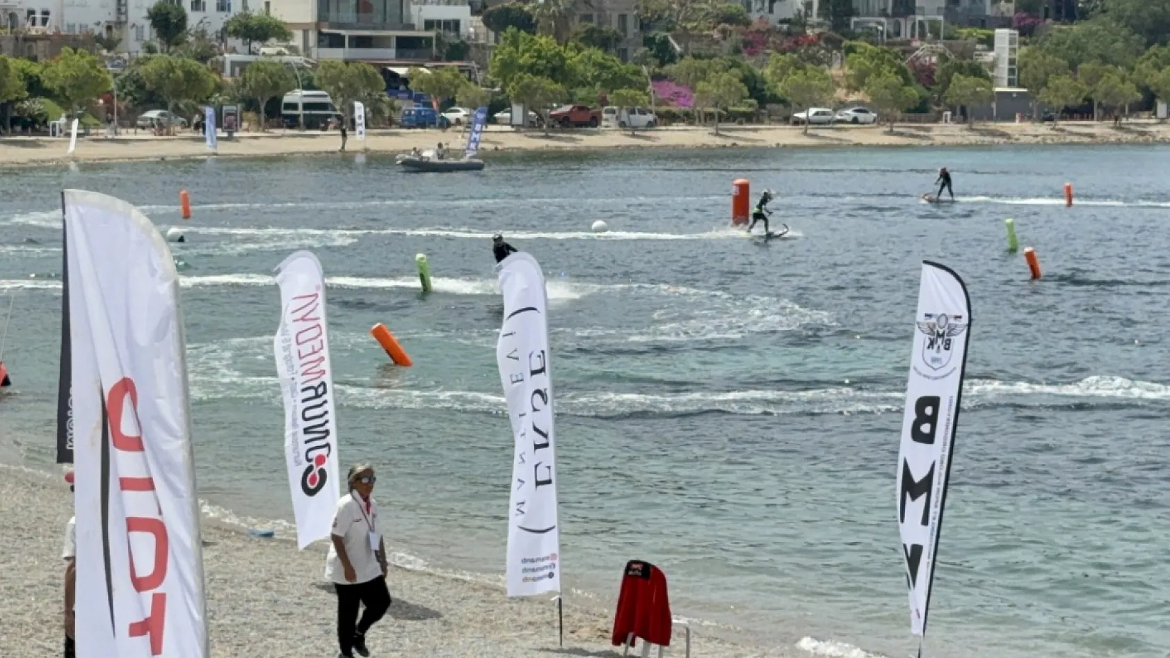 Bodrum'da su üstünde adrenalin fırtınası