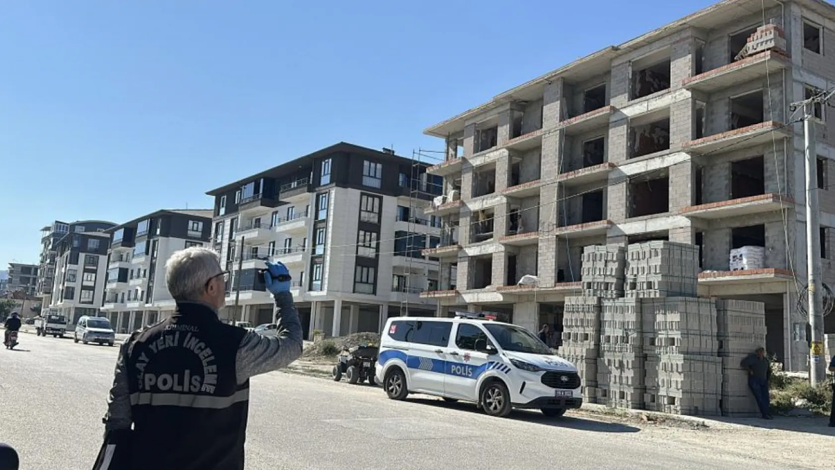 Burdur'da inşaatta çalışan çatı ustası hayatını kaybetti