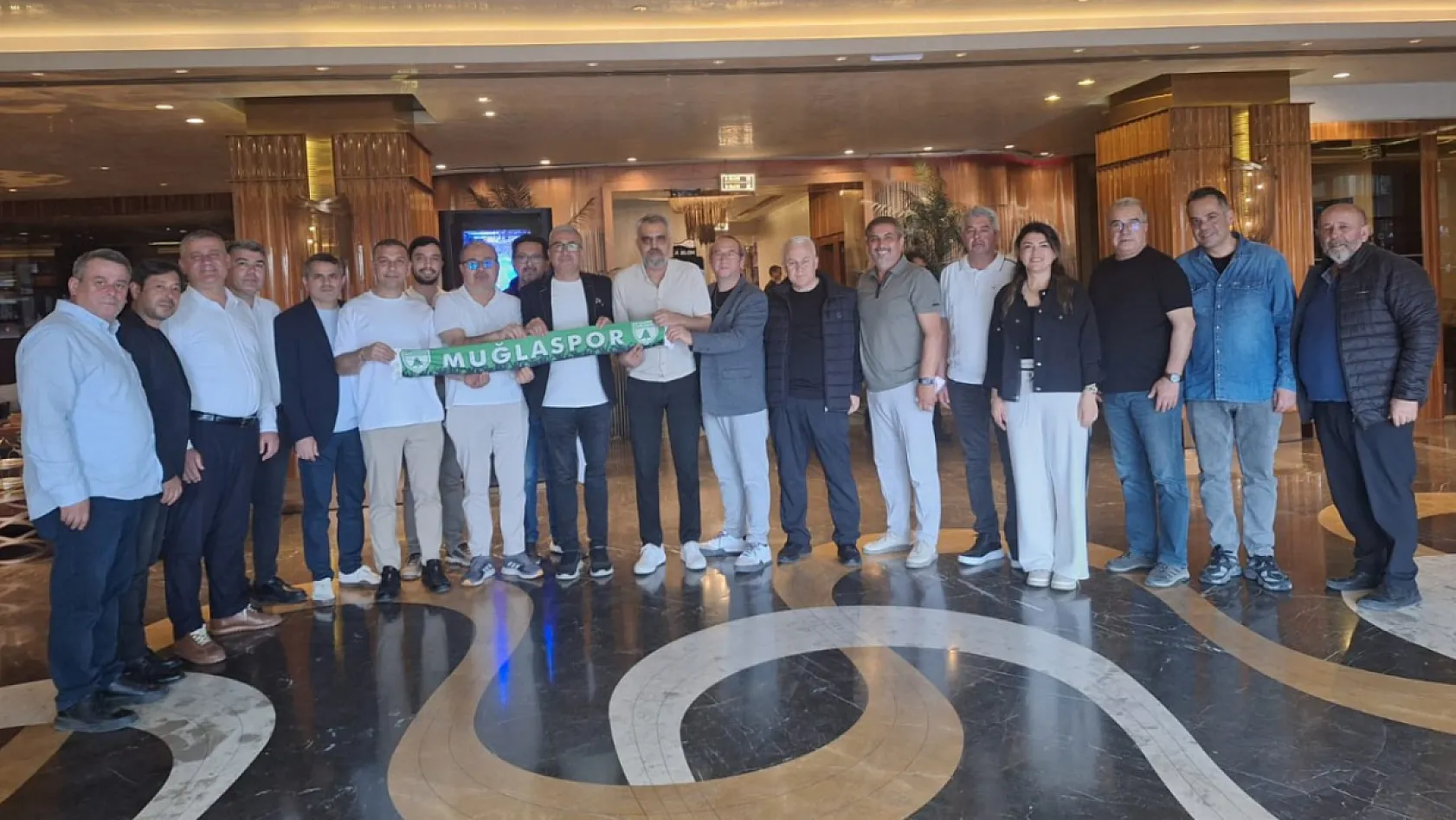 Bursa Muğlalılar Derneği'nden Muğlaspor'a Moral Ziyareti