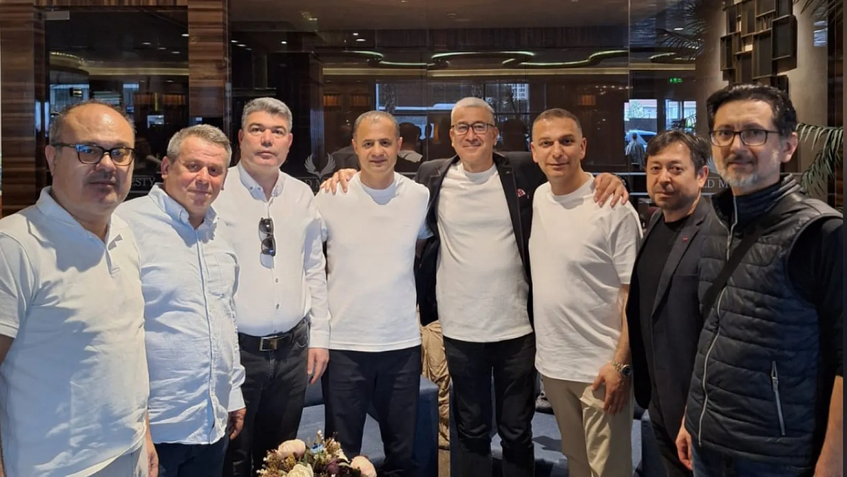 Bursa Muğlalılar Derneği'nden Muğlaspor'a Moral Ziyareti