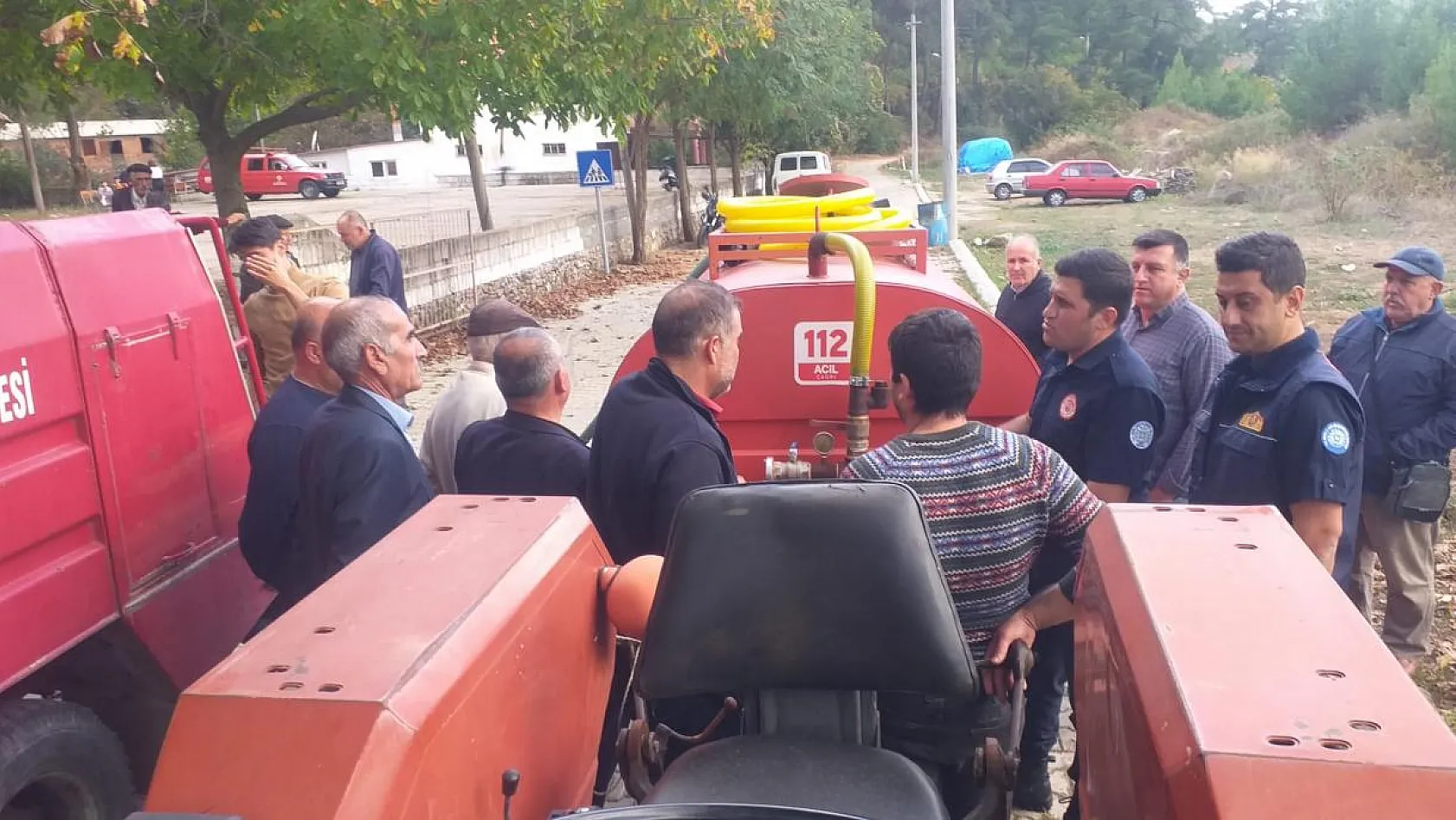 Büyükşehir'den Yangın Tankeri Dağıtımı