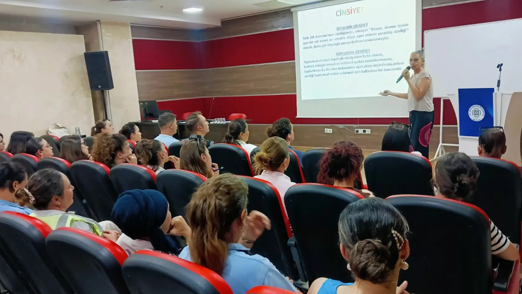 Muğla Büyükşehir Personeline Toplumsal Cinsiyet Eşitliği Eğitimi