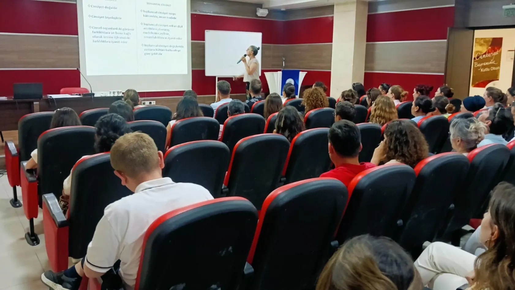 Muğla Büyükşehir Personeline Toplumsal Cinsiyet Eşitliği Eğitimi