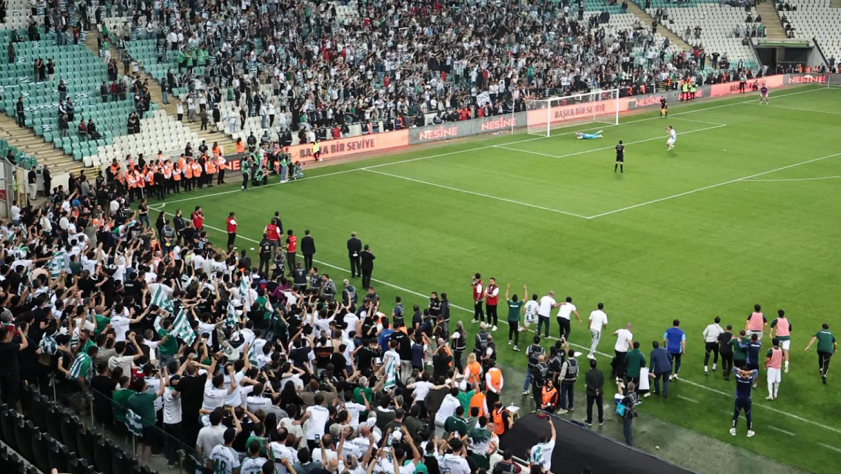 Muğlaspor'un Şampiyonluk Coşkusu Tüm Muğla'ya Yayıldı